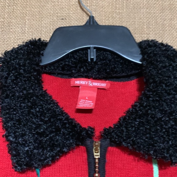 Christmas Sweater Vest MERRY & BRIGHT Macy’s Womens Sz L - Picture 2 of 4